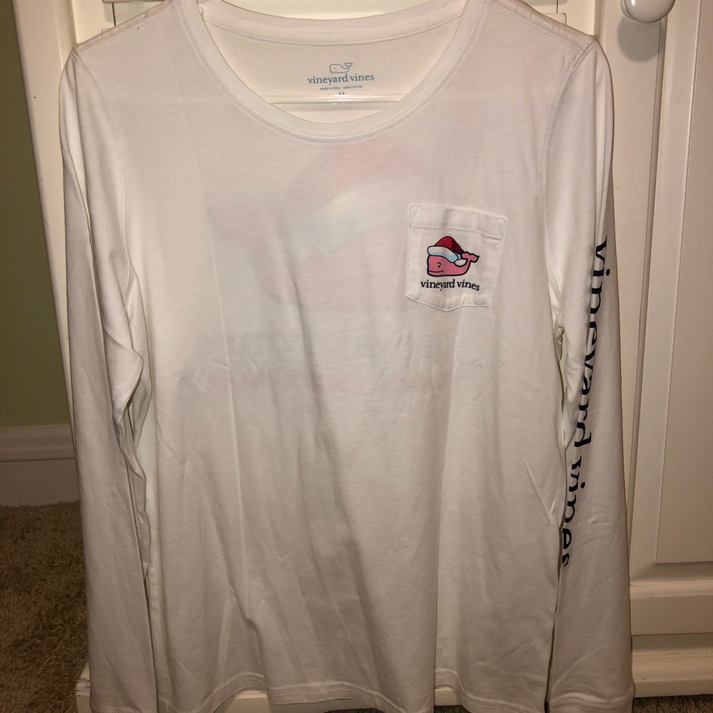 christmas vineyard vines shirt *TAGS ON*